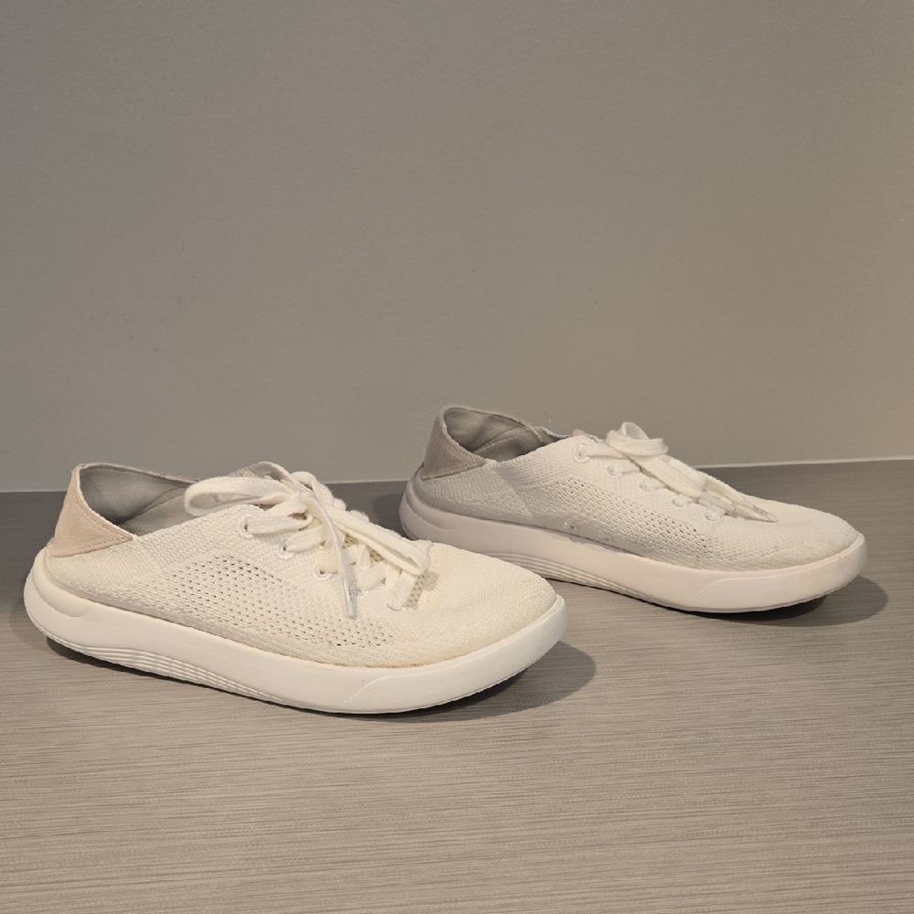 Reef White and Beige Casual Sneakers